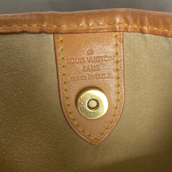 SOLD…. AUTHETIC Louis Vuitton Monogram Galliera PM - Picture 14 of 14